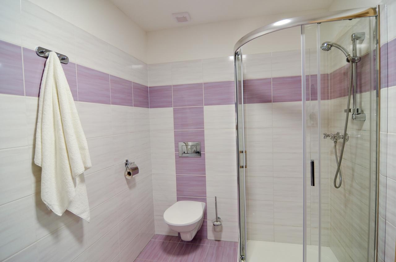 Rodinny Wellness Hotel U Langru Dolni Vestonice Exterior photo